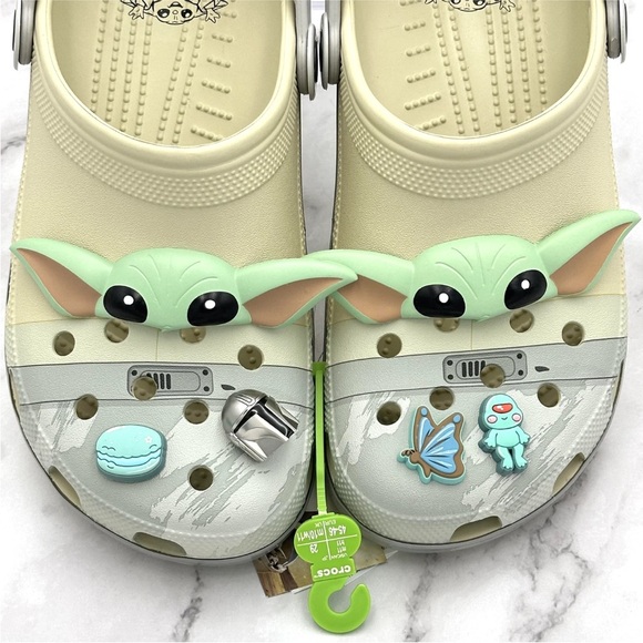 Crocs Grogu Classic Clog Shoes Mens Size 11 Star Wars Mandalorian Jibbitz Child main image 8